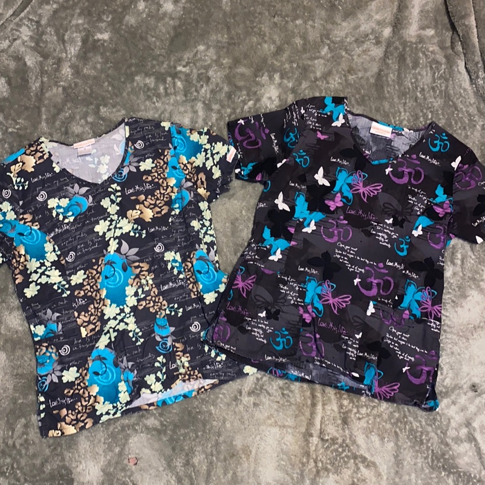 🩸2 Love This Life Scrub Top Set Medium🩸